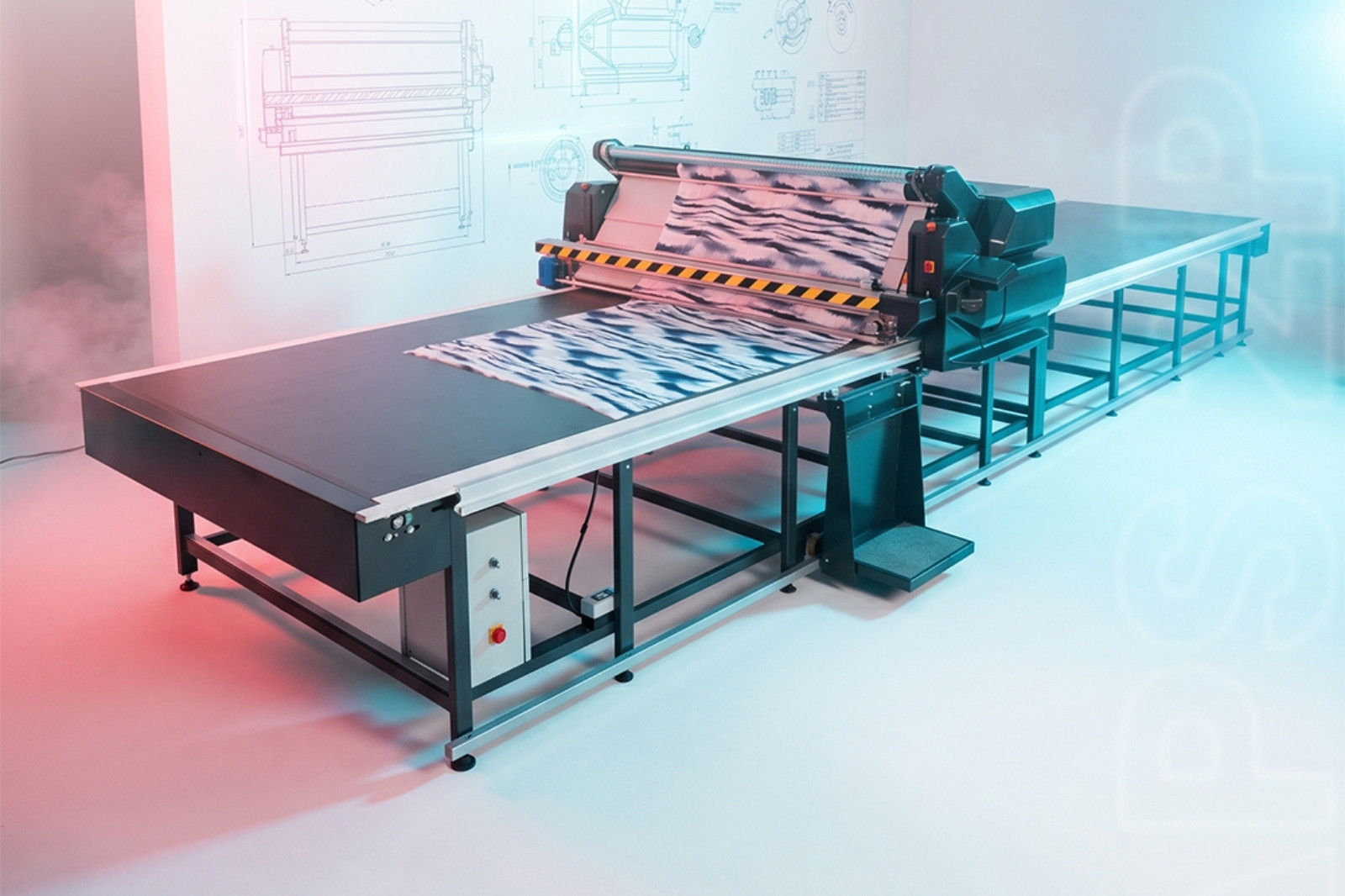 Máquina de Tendido Automático de Tela: Formas de Lograr la Estandarización en la Confección Moderna
